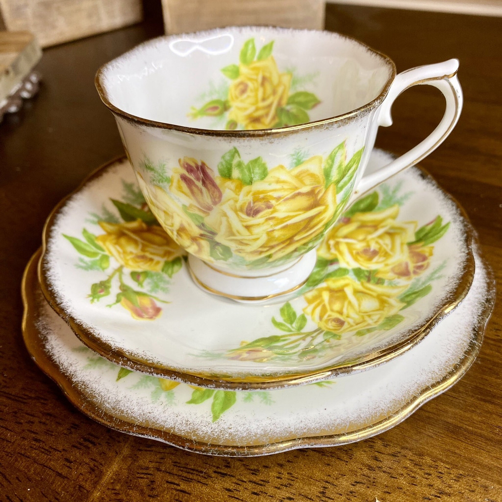 Vintage Royal Albert Bone China Tea Cup Saucer Dessert Plate Set Yellow Tea Rose